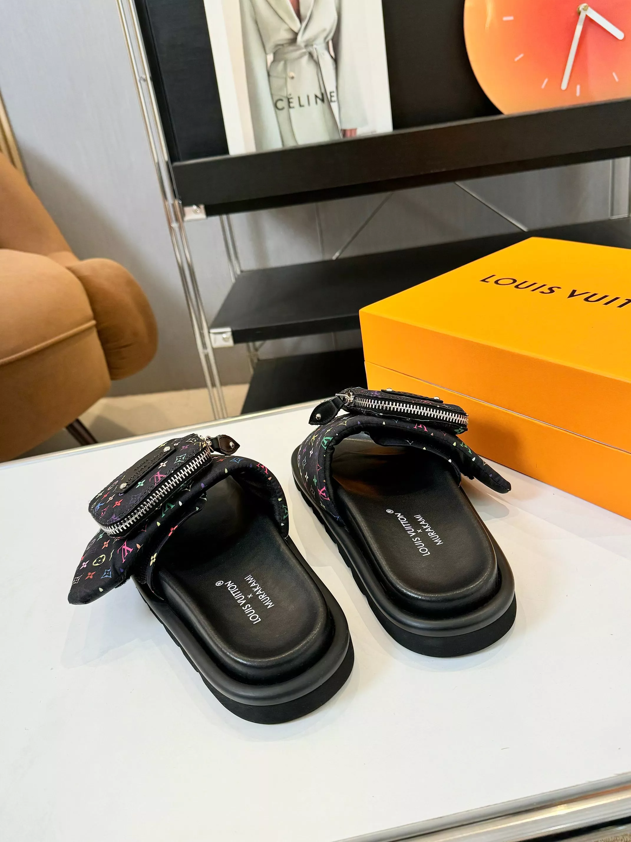 Louis Vuitton Slippers For Women Practical 3174