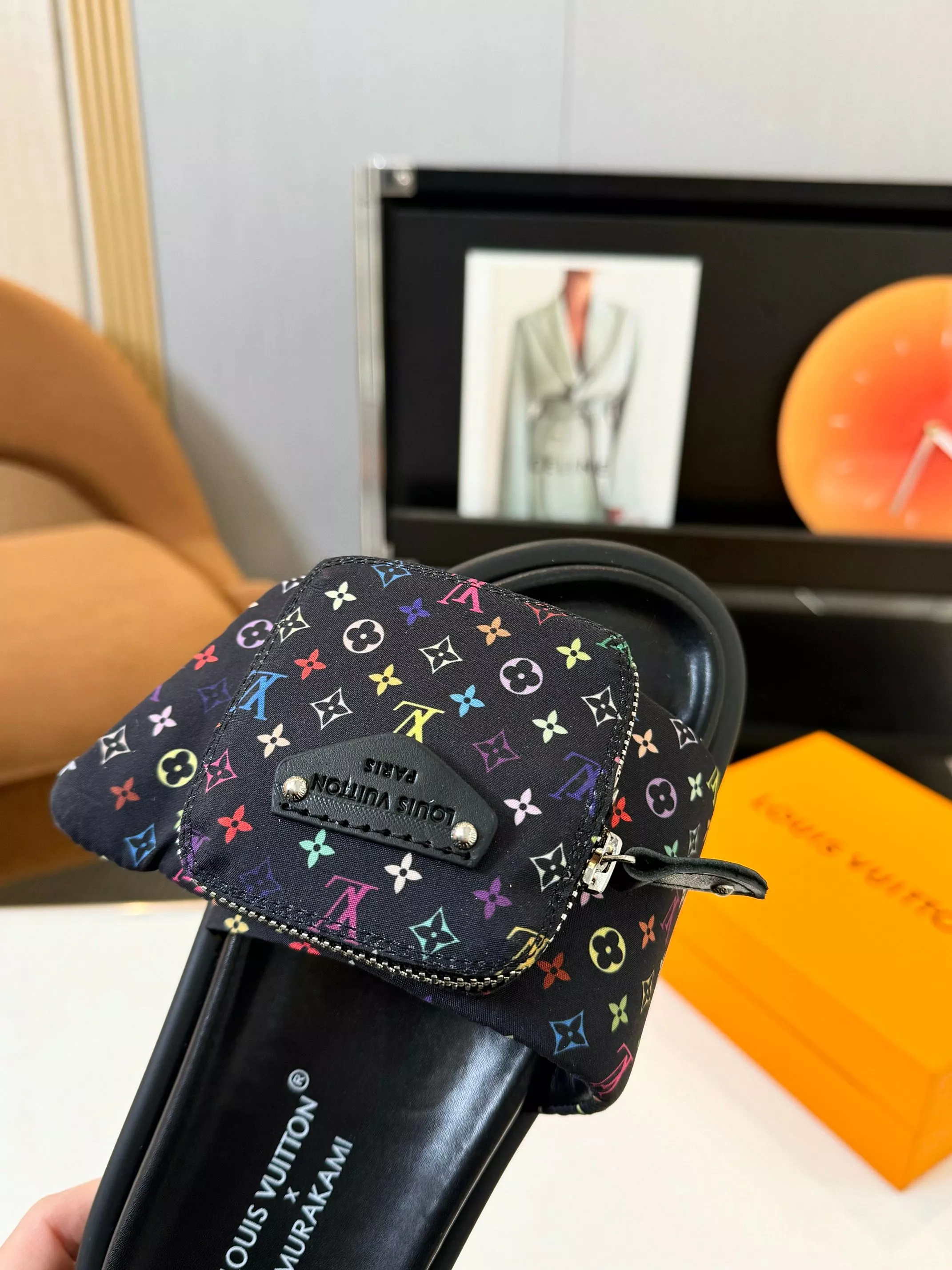 Louis Vuitton Slippers For Women Practical 3174