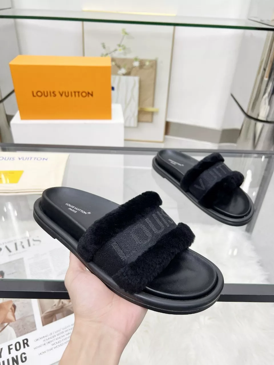 Louis Vuitton Slippers For Women Refined 2744
