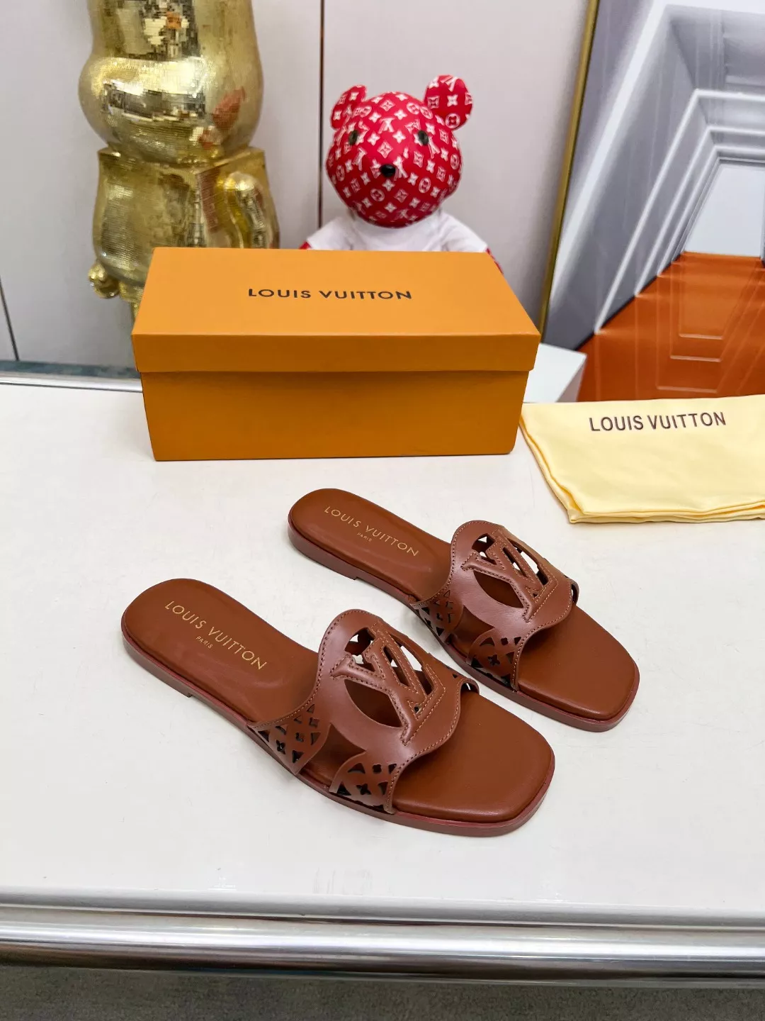 Louis Vuitton Slippers For Women Resilient 6433