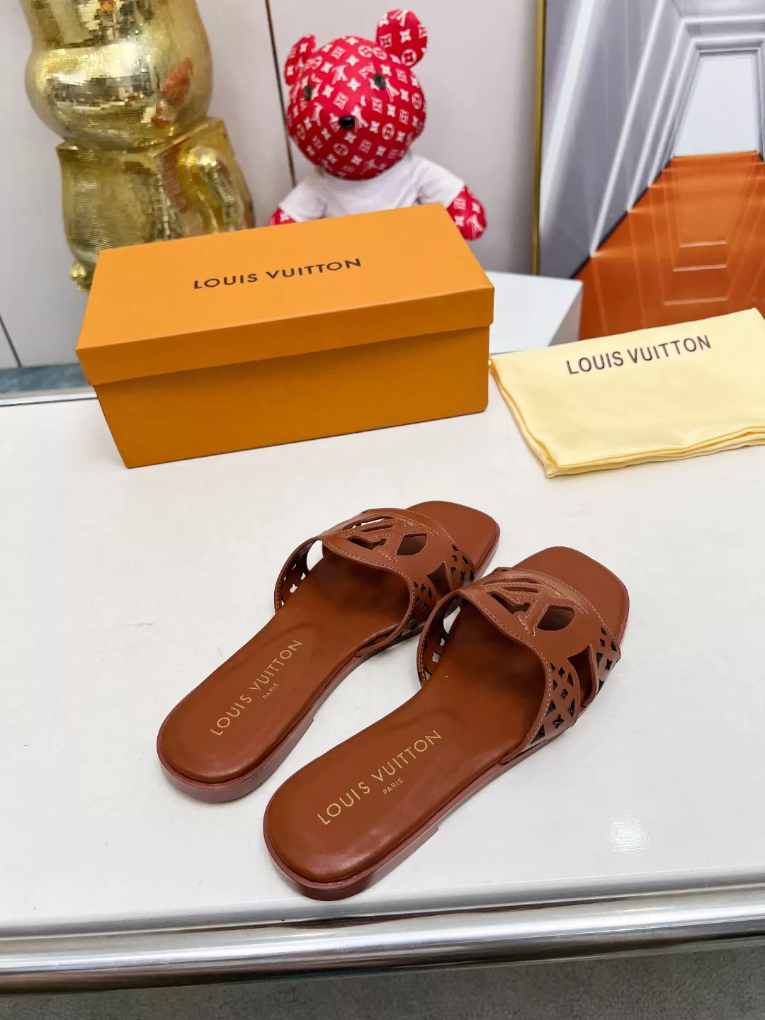 Louis Vuitton Slippers For Women Resilient 6433