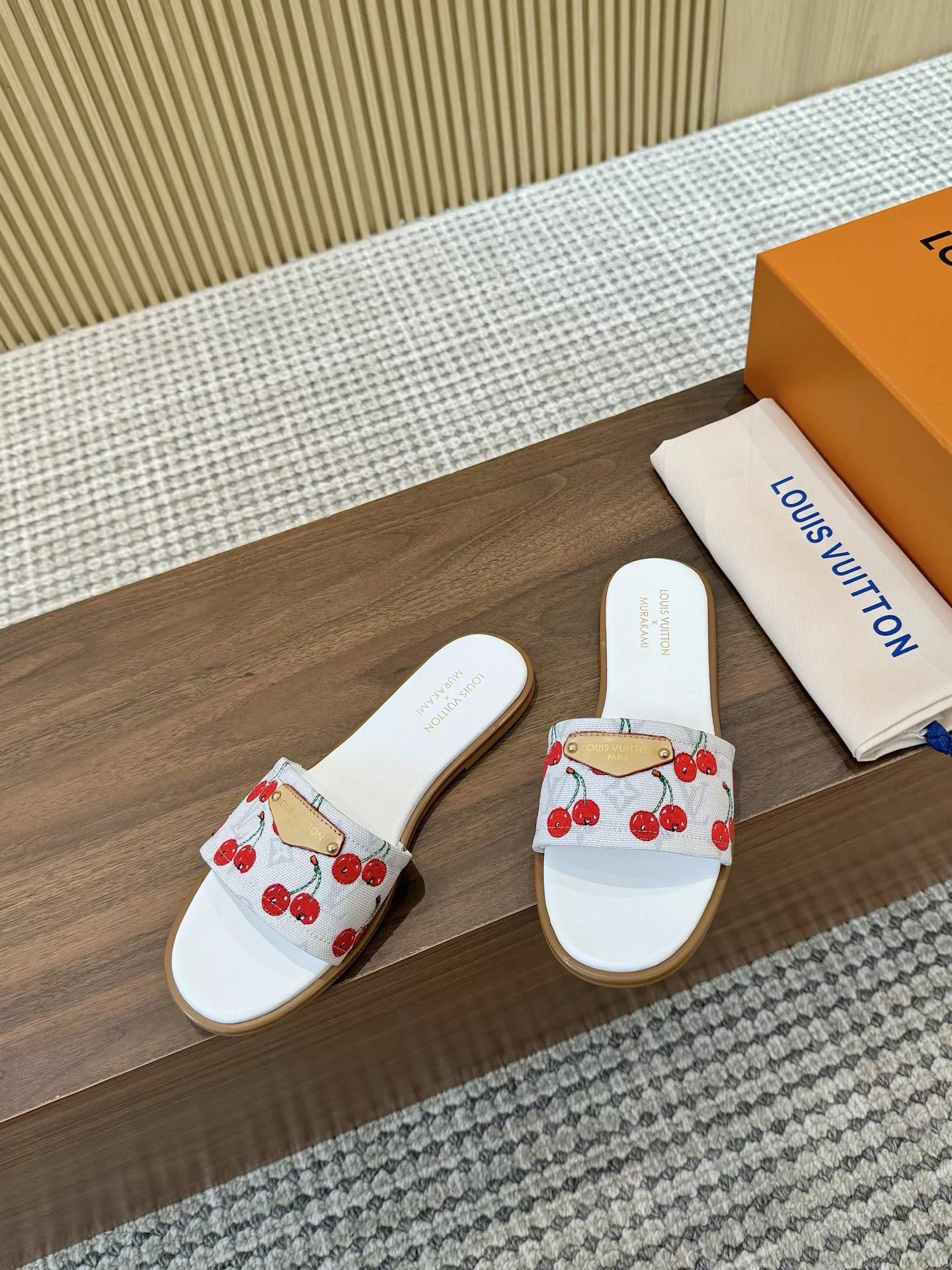 Louis Vuitton Slippers For Women SmartChoice 9247