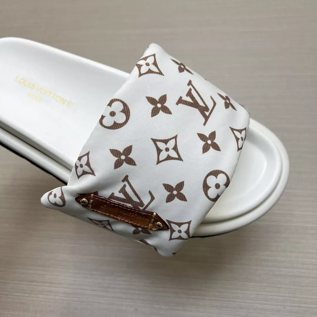Louis Vuitton Slippers For Women Soft 5534