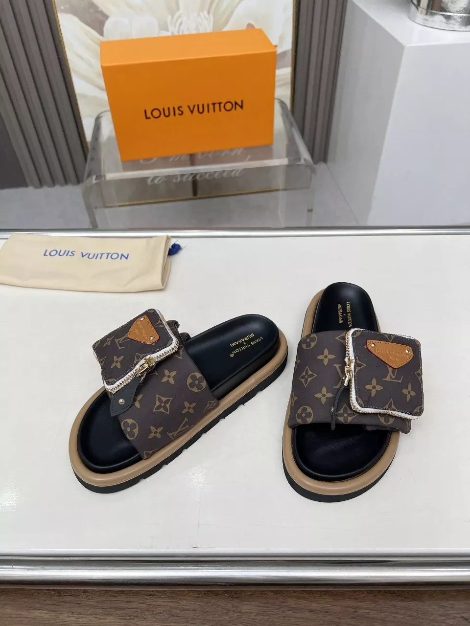 Louis Vuitton Slippers For Women Soft 5734