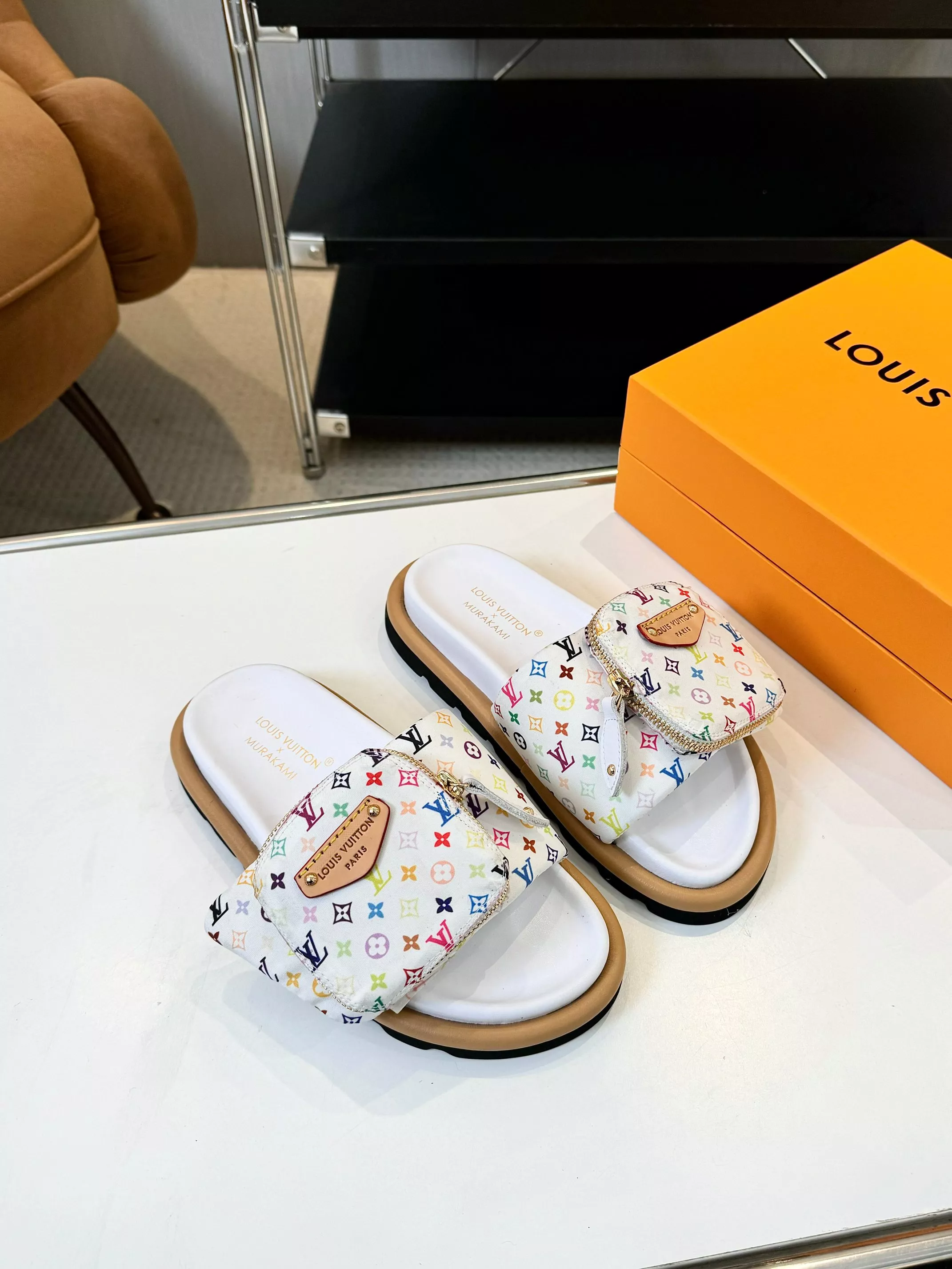 Louis Vuitton Slippers For Women StreetReady 9767