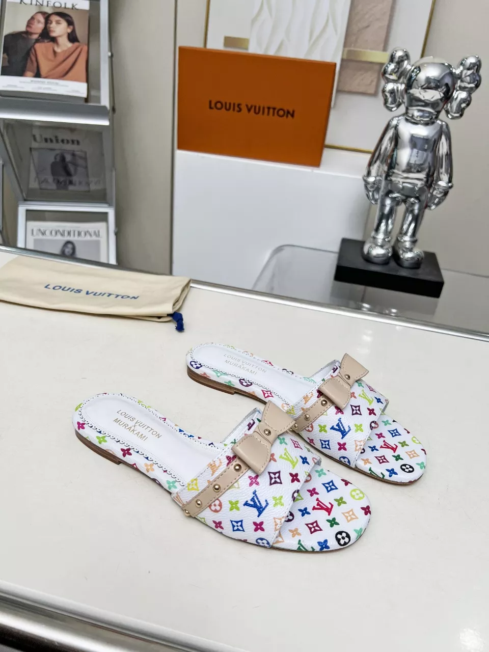Louis Vuitton Slippers For Women Versatile 6875