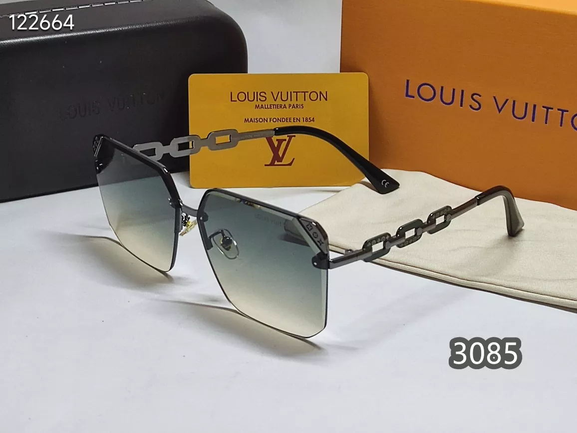Louis Vuitton Sunglasses Functional 6712