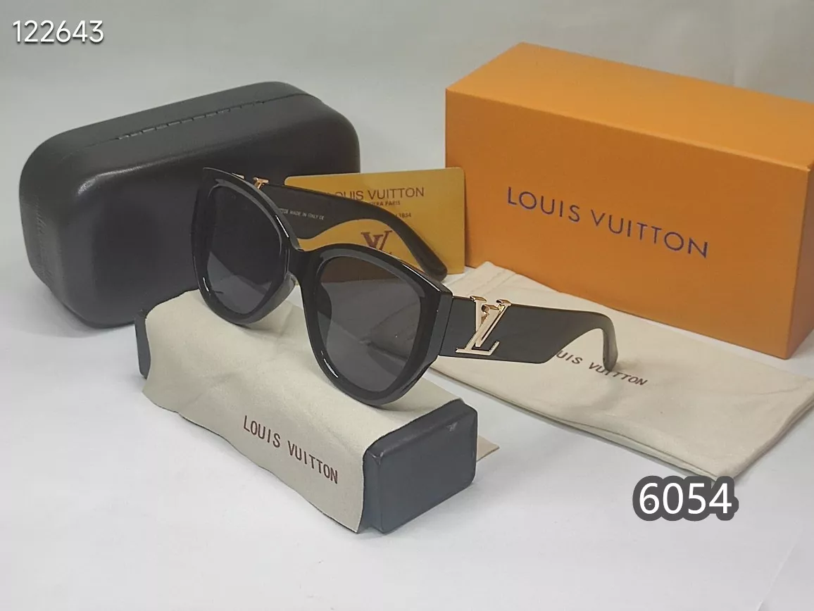 Louis Vuitton Sunglasses Sophisticated 1828