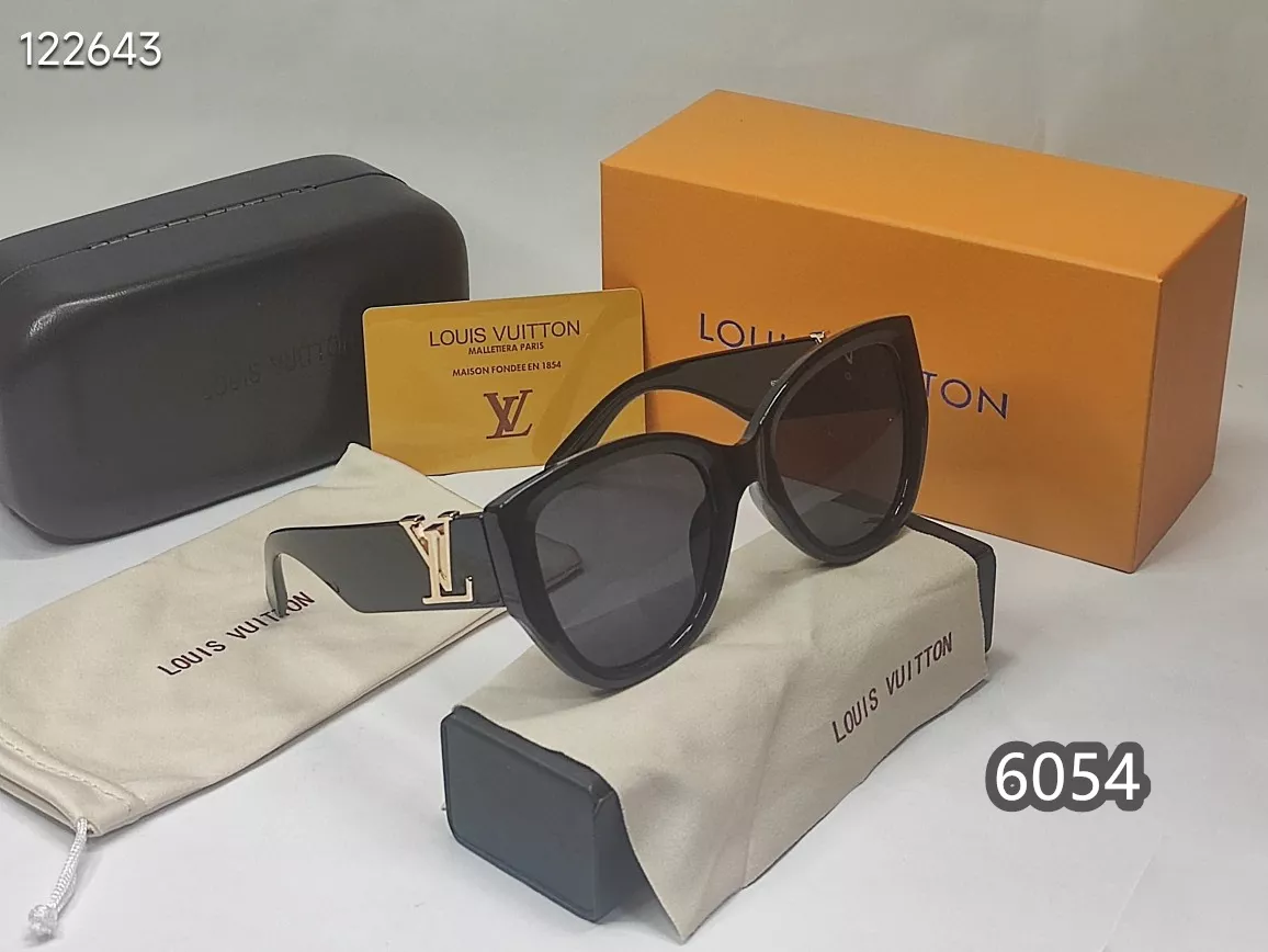 Louis Vuitton Sunglasses Sophisticated 1828