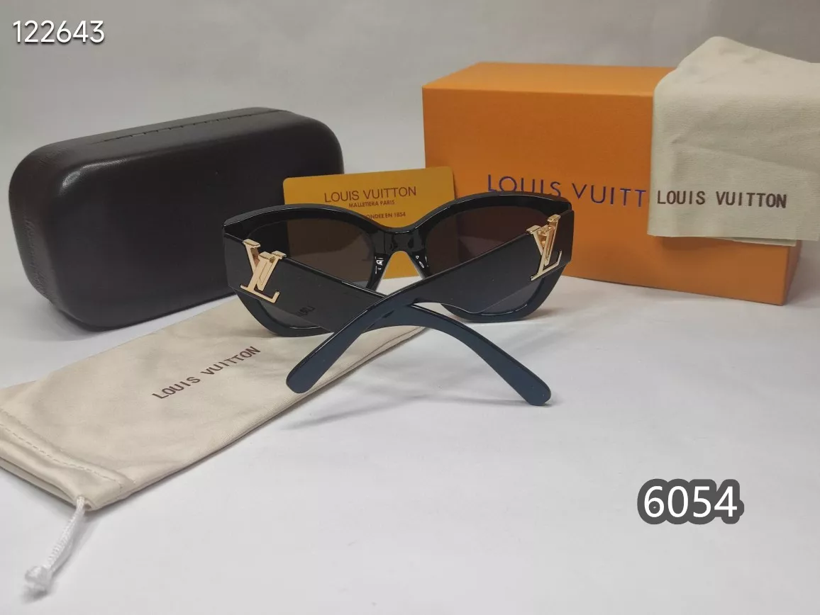 Louis Vuitton Sunglasses Sophisticated 1828
