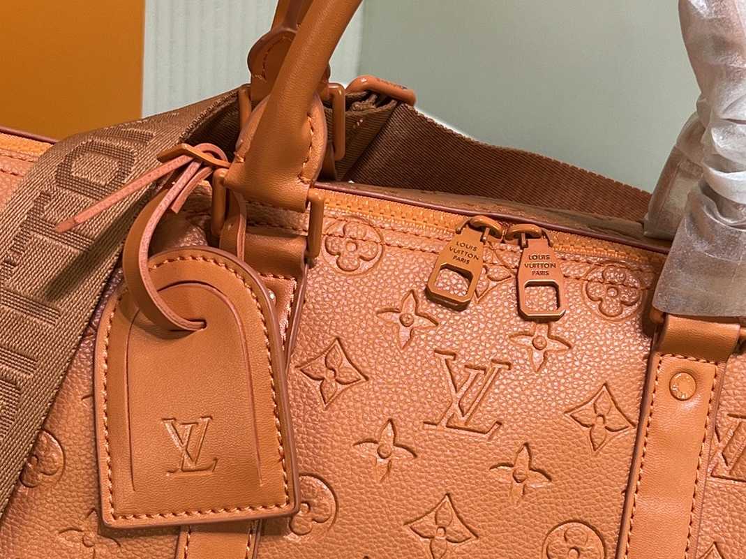 Louis Vuitton Travel Bags Affordable 1273