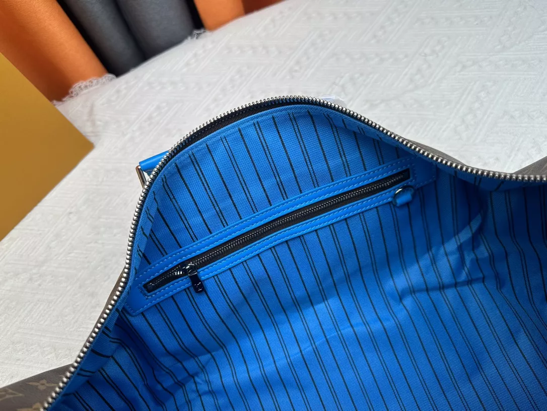 Louis Vuitton Travel Bags BestValue 5805