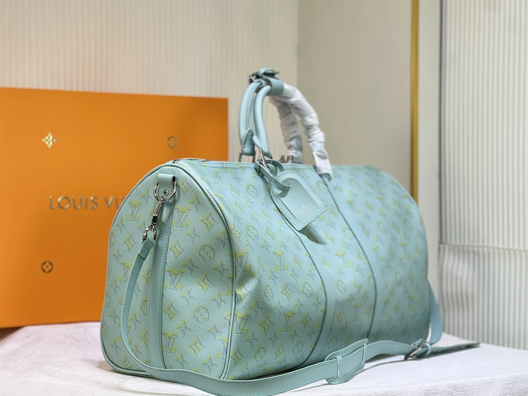 Louis Vuitton Travel Bags Bright 7628