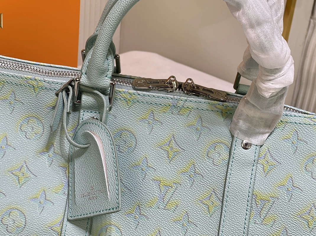 Louis Vuitton Travel Bags Bright 7628