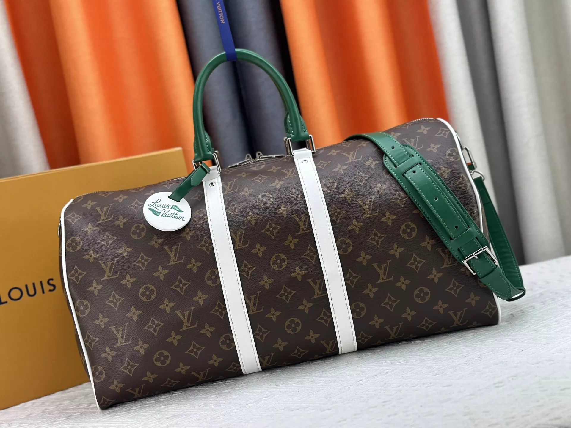 Louis Vuitton Travel Bags Durable 2615