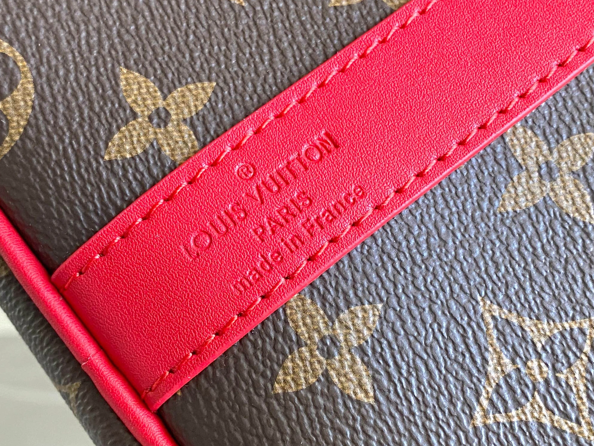 Louis Vuitton Travel Bags Durable 6362