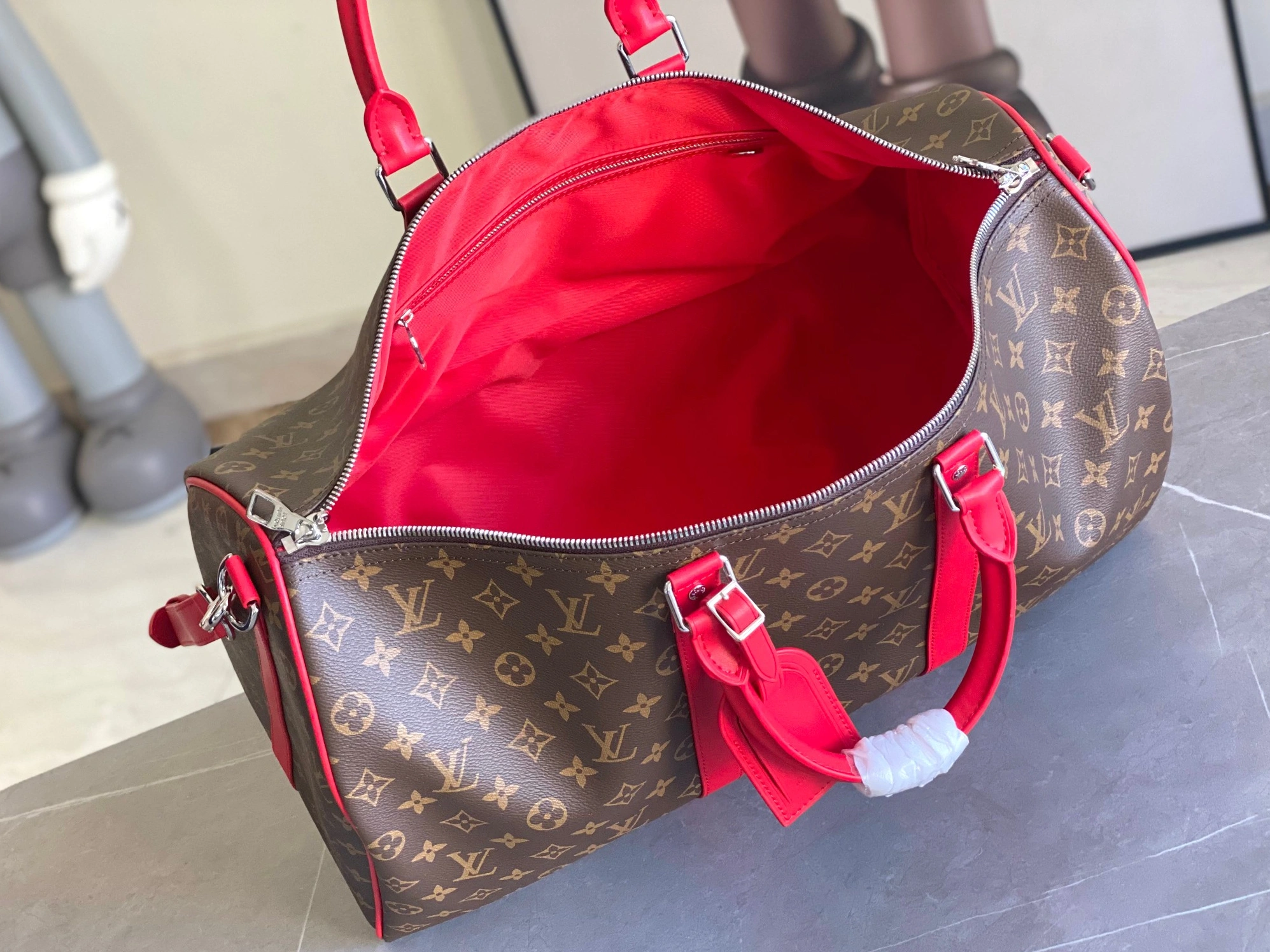 Louis Vuitton Travel Bags Durable 6362