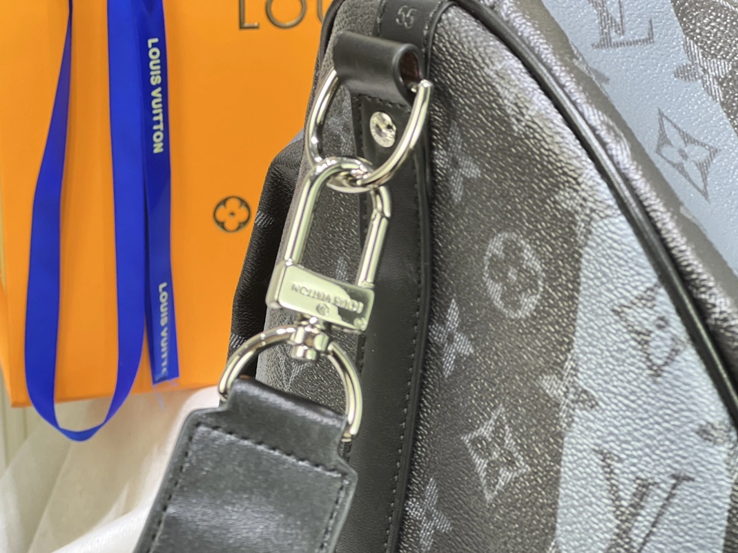 Louis Vuitton Travel Bags EasyMatch 4131