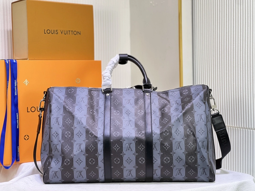 Louis Vuitton Travel Bags EasyMatch 4131