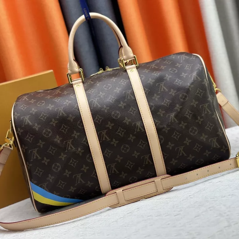 Louis Vuitton Travel Bags Flexible 4282