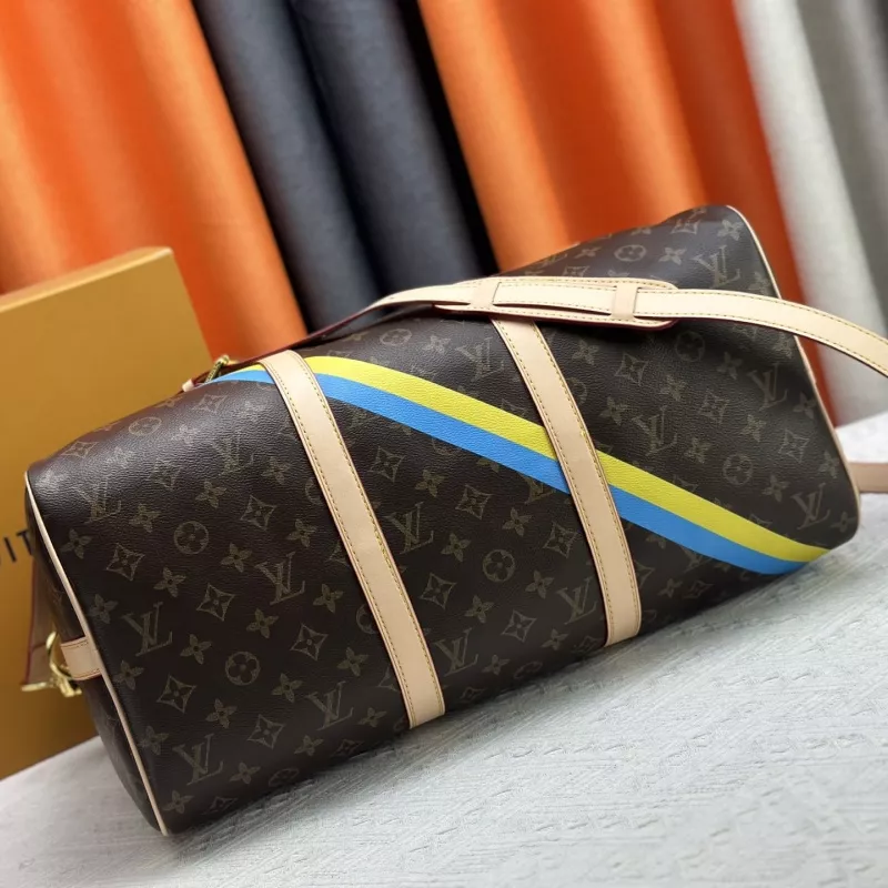 Louis Vuitton Travel Bags Flexible 4282