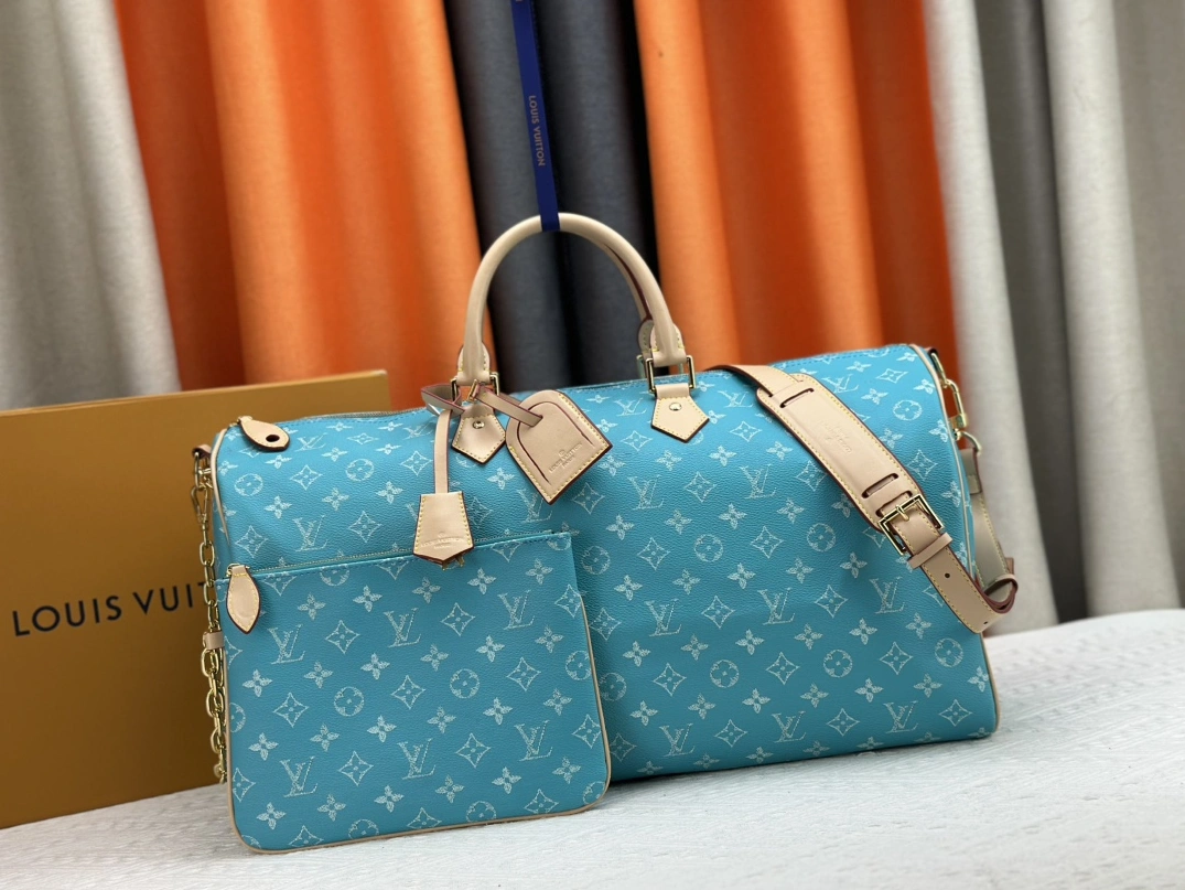 Louis Vuitton Travel Bags Flexible 4877