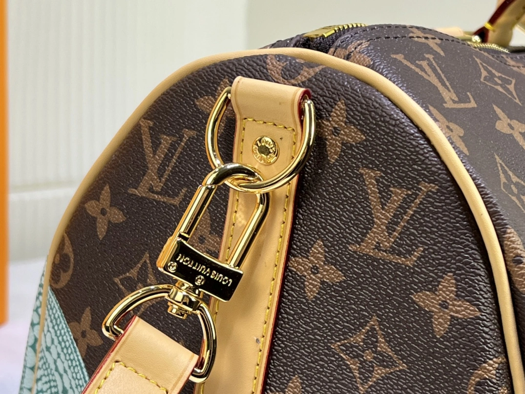 Louis Vuitton Travel Bags For Unisex Breathable 444