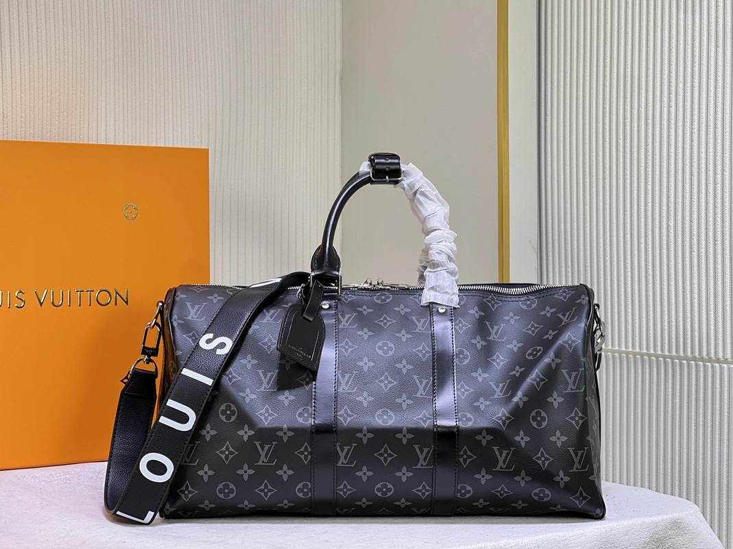 Louis Vuitton Travel Bags For Unisex Comfortable 7235