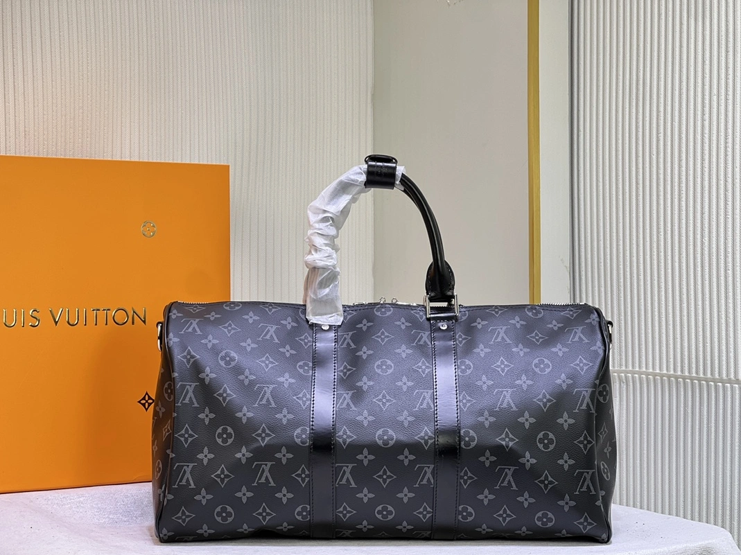 Louis Vuitton Travel Bags For Unisex Comfortable 7235