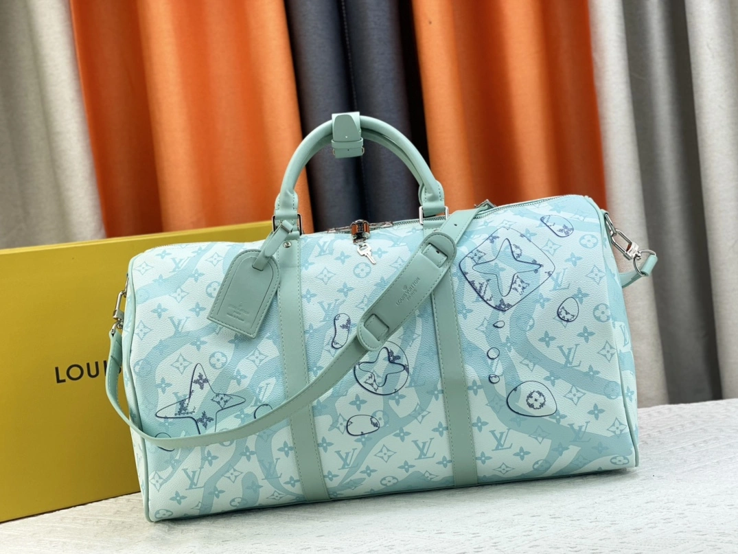 Louis Vuitton Travel Bags For Unisex Durable 5699