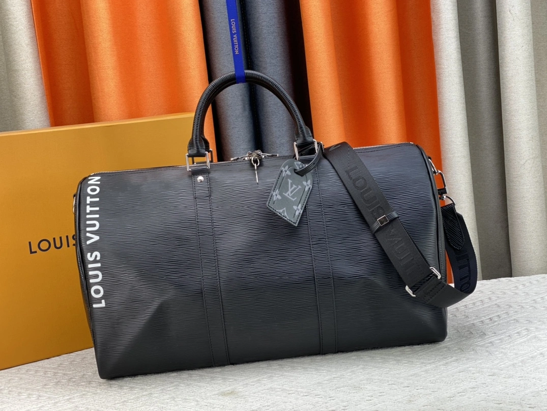 Louis Vuitton Travel Bags For Unisex Elegant 3084