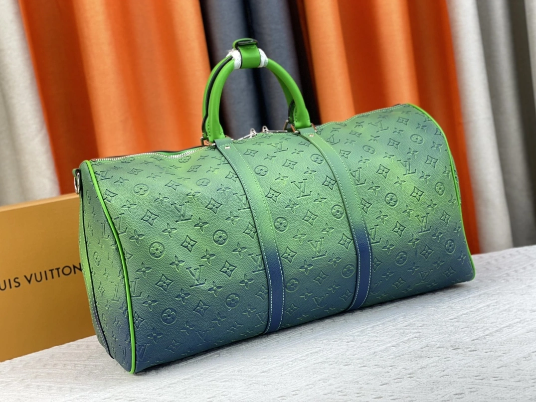 Louis Vuitton Travel Bags For Unisex Unique 5784