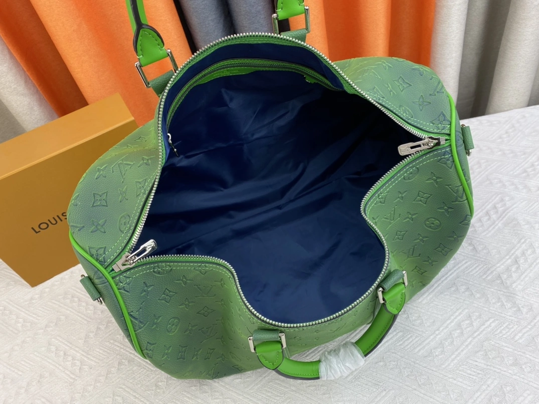 Louis Vuitton Travel Bags For Unisex Unique 5784