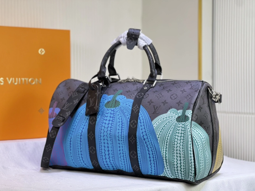 Louis Vuitton Travel Bags For Unisex Versatile 9629