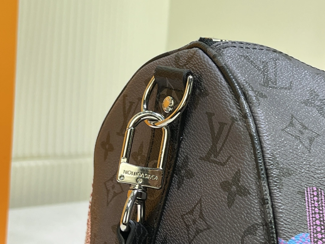 Louis Vuitton Travel Bags For Unisex Versatile 9629