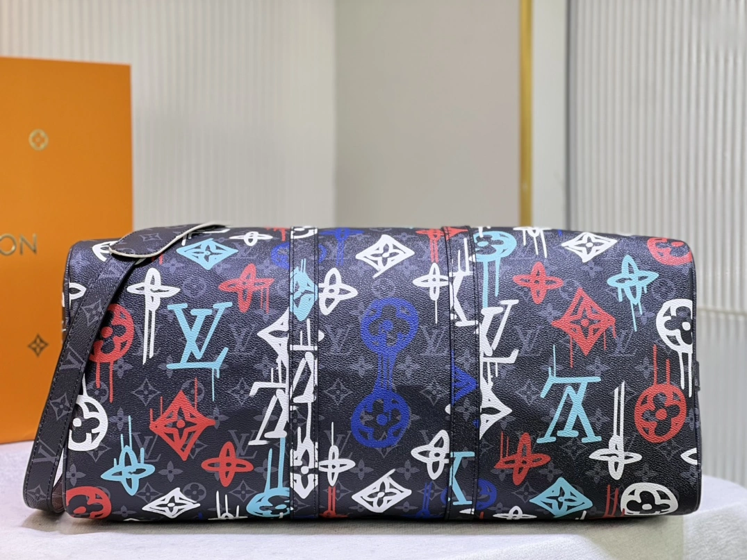 Louis Vuitton Travel Bags For Women Bold 922