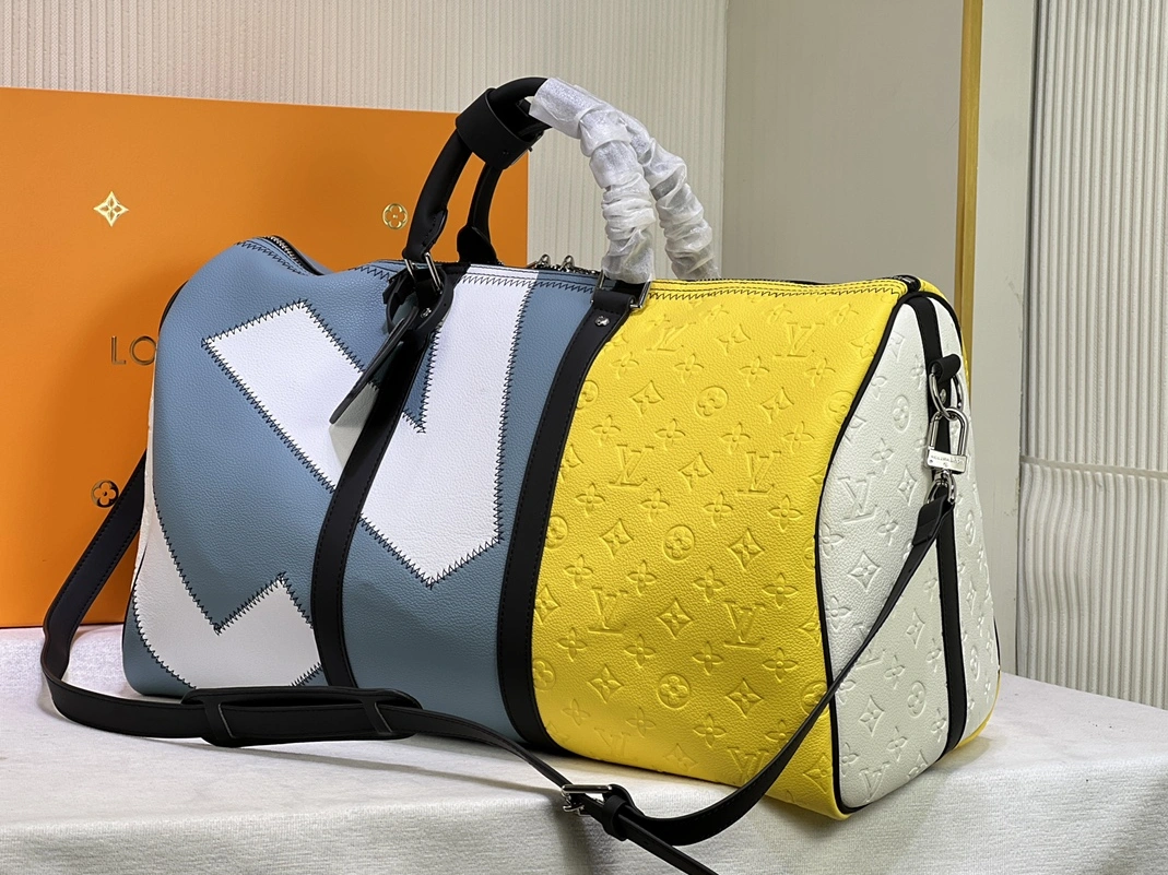 Louis Vuitton Travel Bags Functional 5740