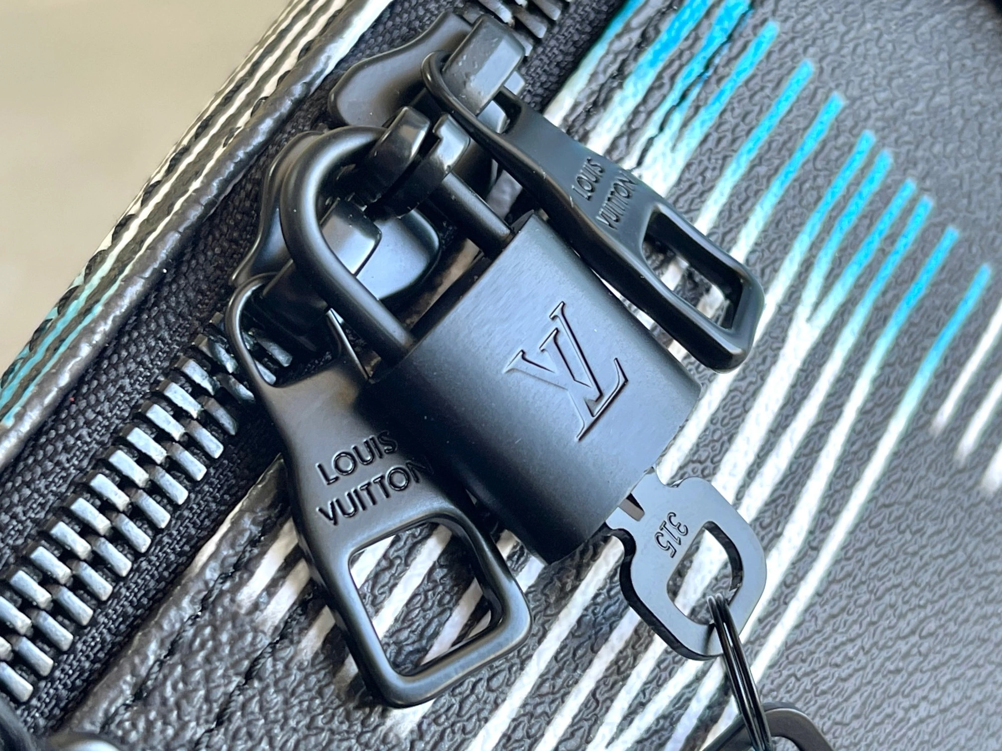 Louis Vuitton Travel Bags GoodFit 7492