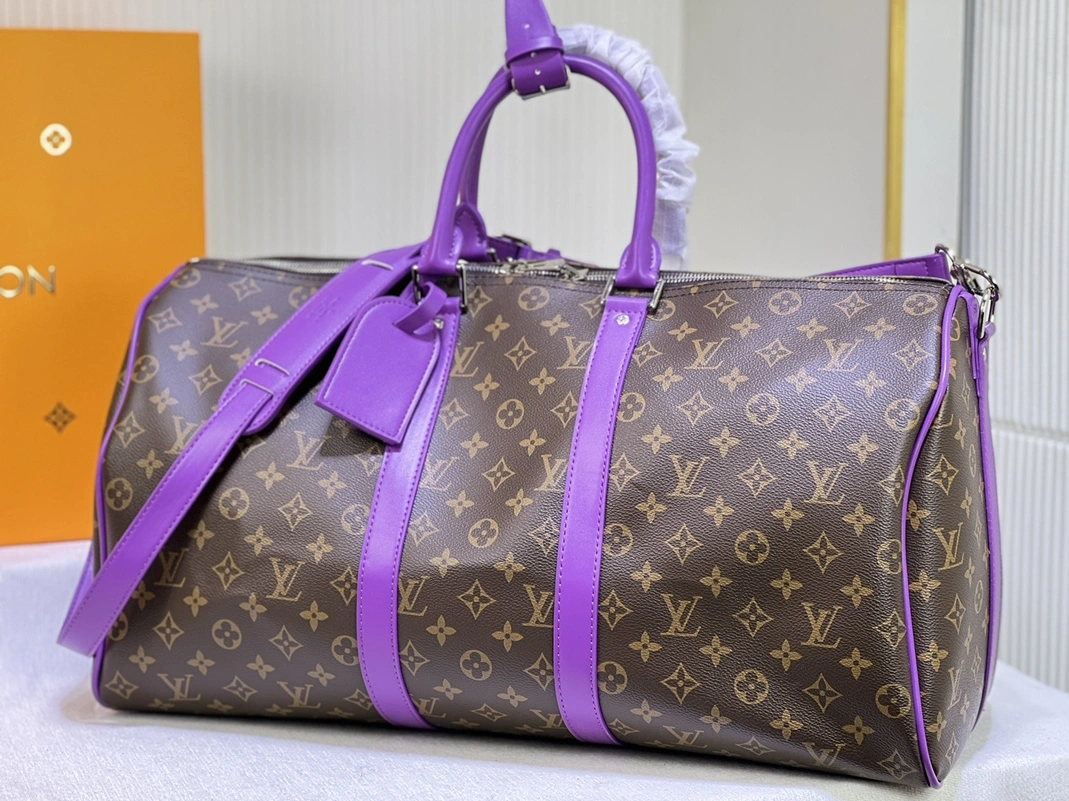 Louis Vuitton Travel Bags Minimalist 2730