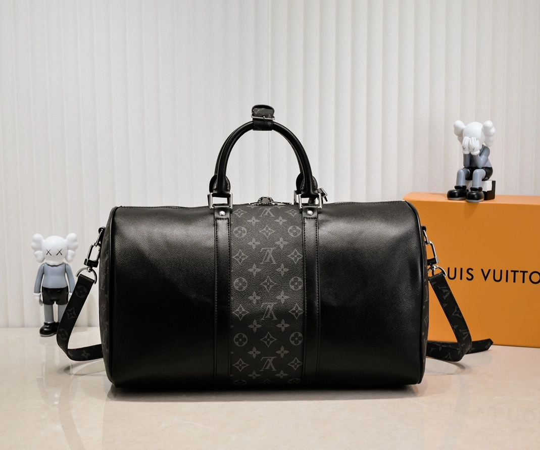 Louis Vuitton Travel Bags Modern 7477
