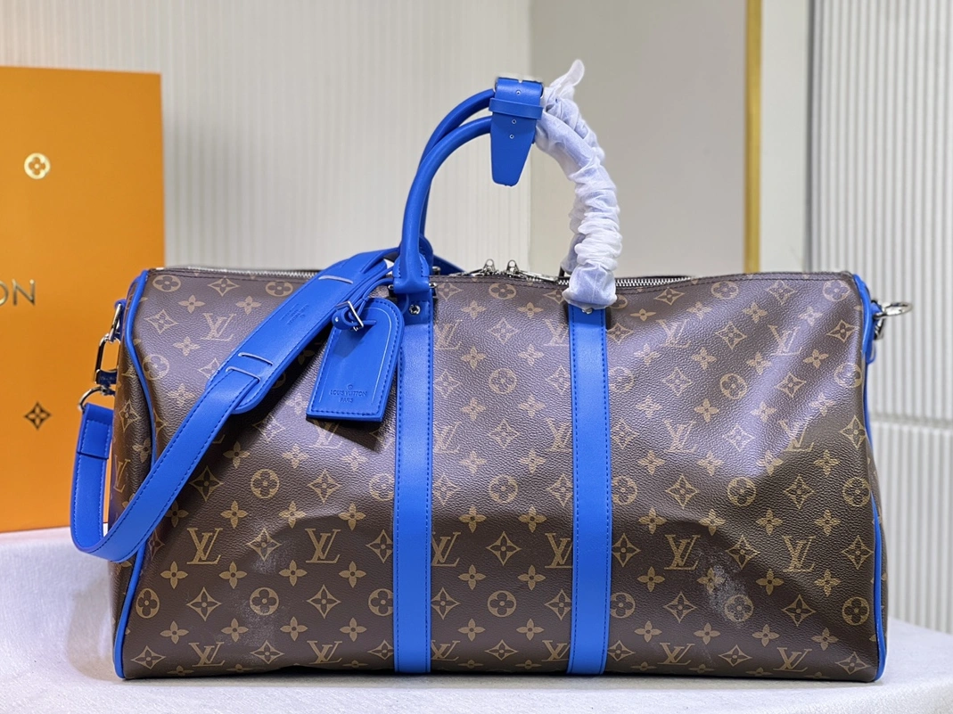 Louis Vuitton Travel Bags Practical 9441