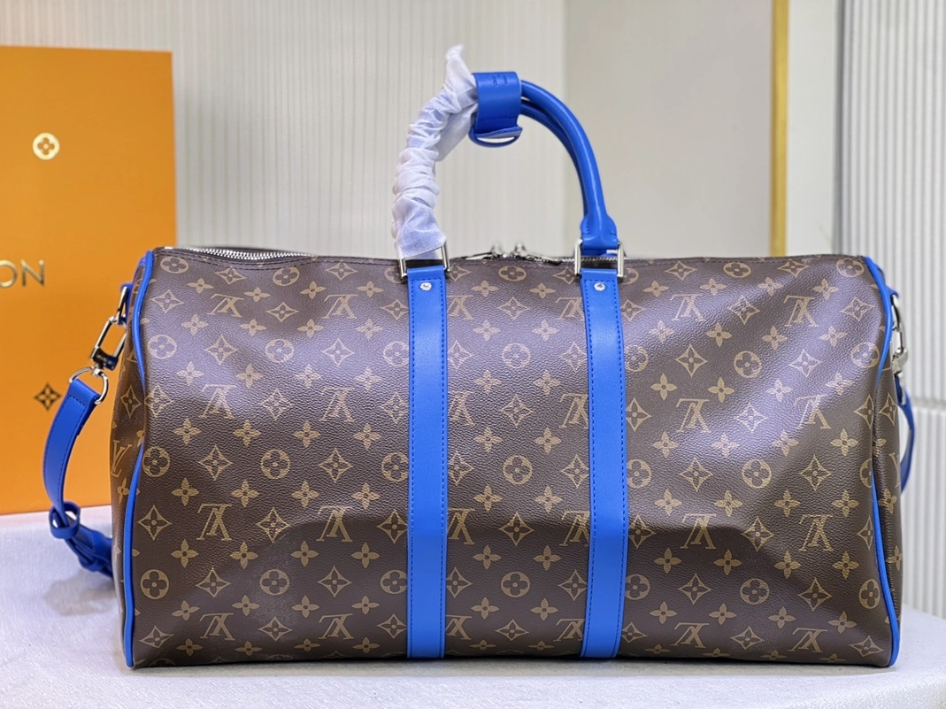 Louis Vuitton Travel Bags Practical 9441