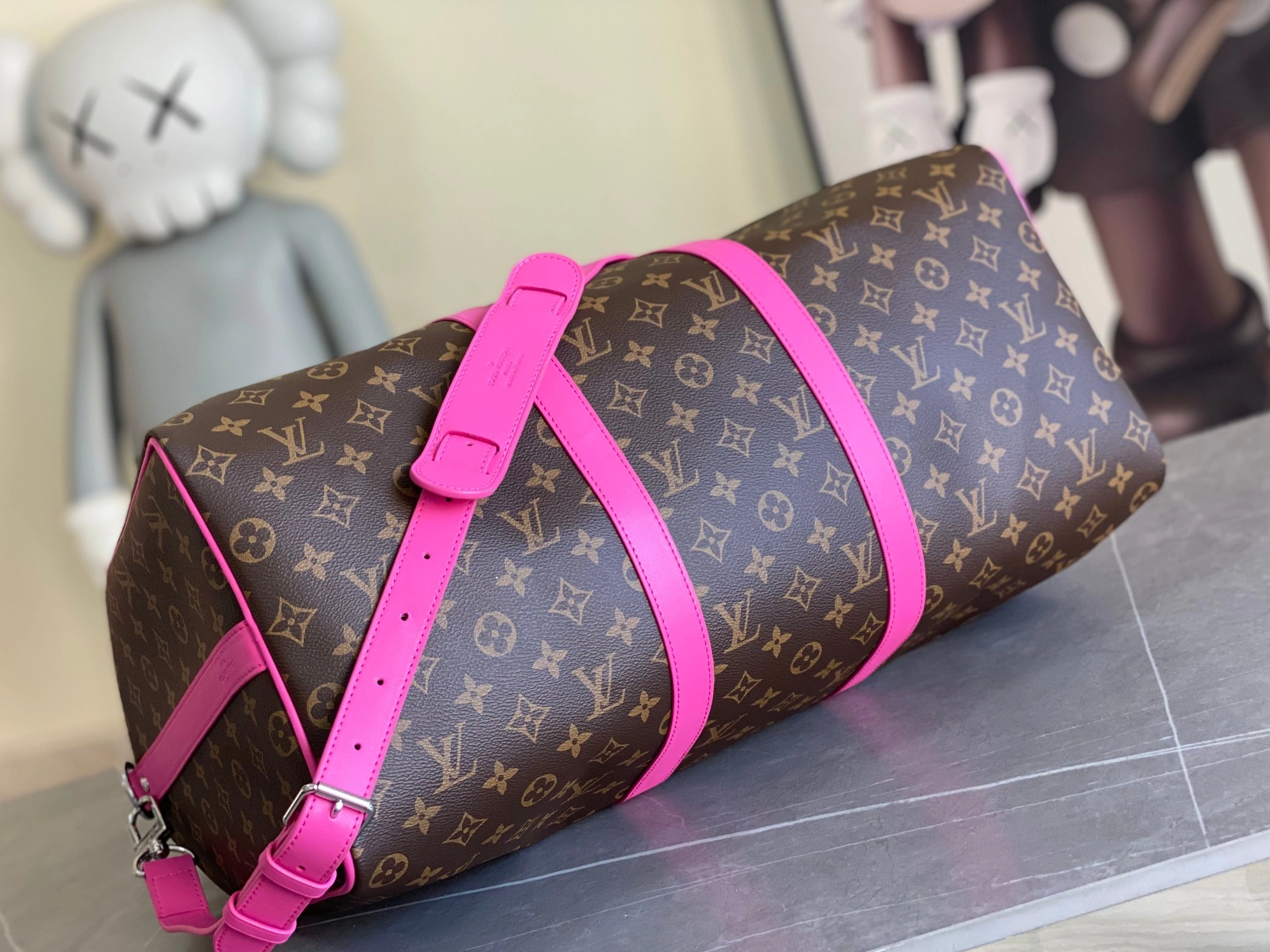 Louis Vuitton Travel Bags Refined 549