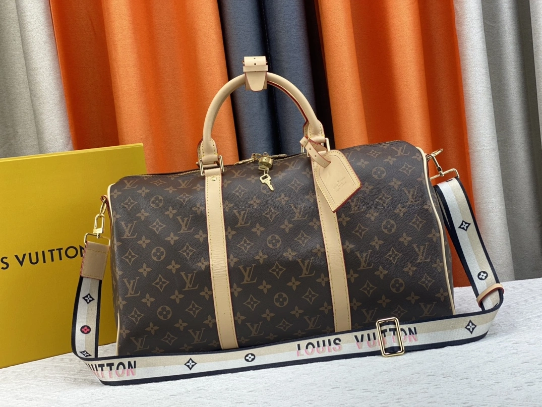 Louis Vuitton Travel Bags Reliable 641