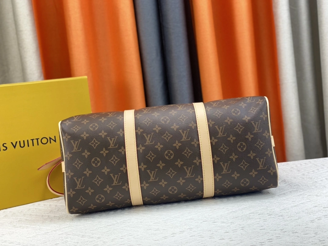 Louis Vuitton Travel Bags Reliable 641