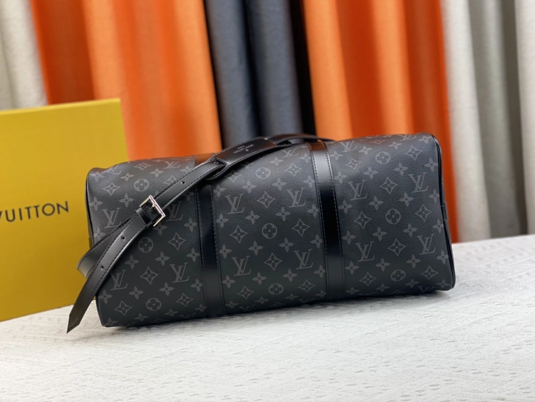 Louis Vuitton Travel Bags Reliable 8955