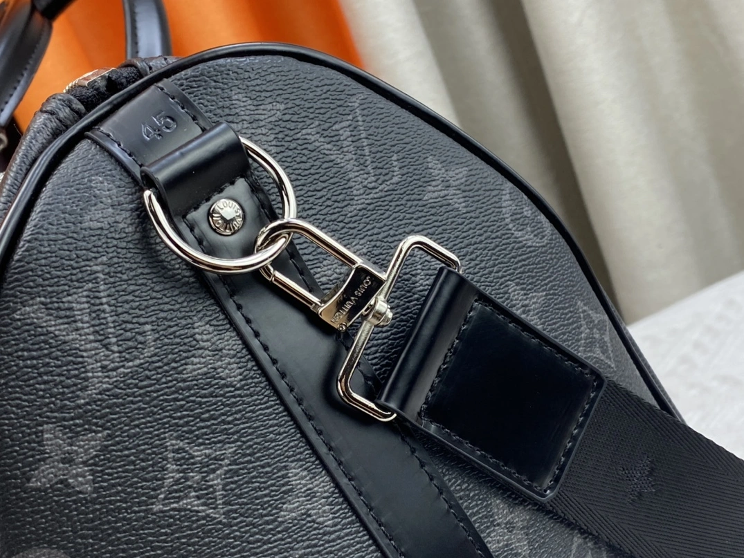 Louis Vuitton Travel Bags Reliable 8955
