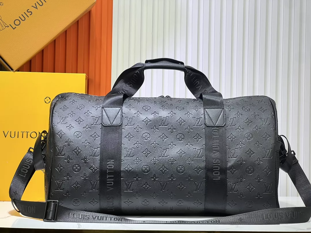 Louis Vuitton Travel Bags SmartChoice 1605