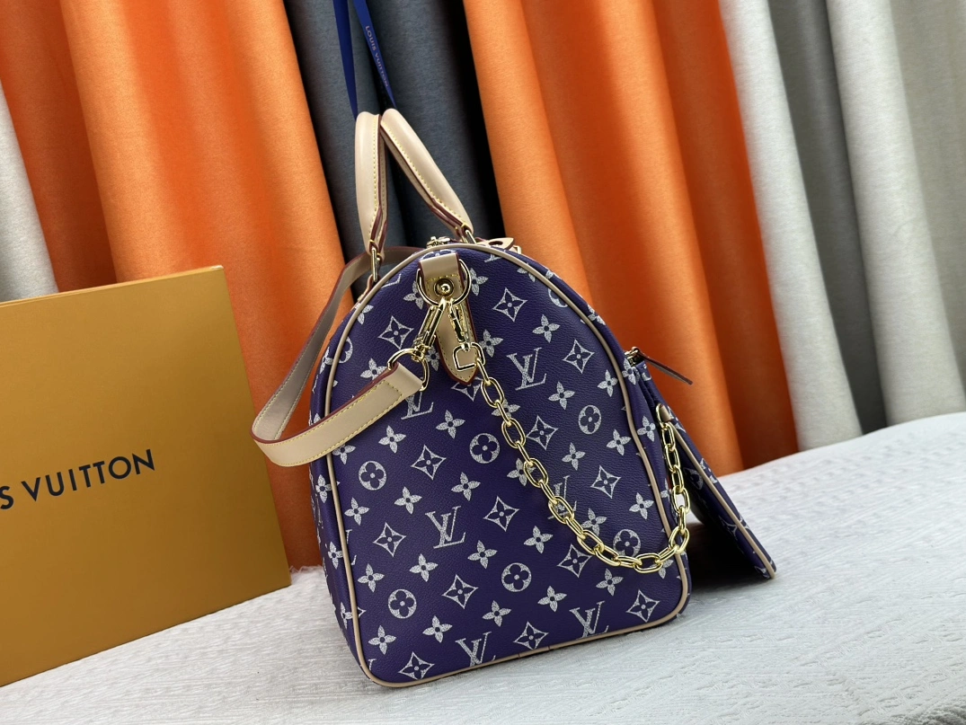 Louis Vuitton Travel Bags SportInspired 7686
