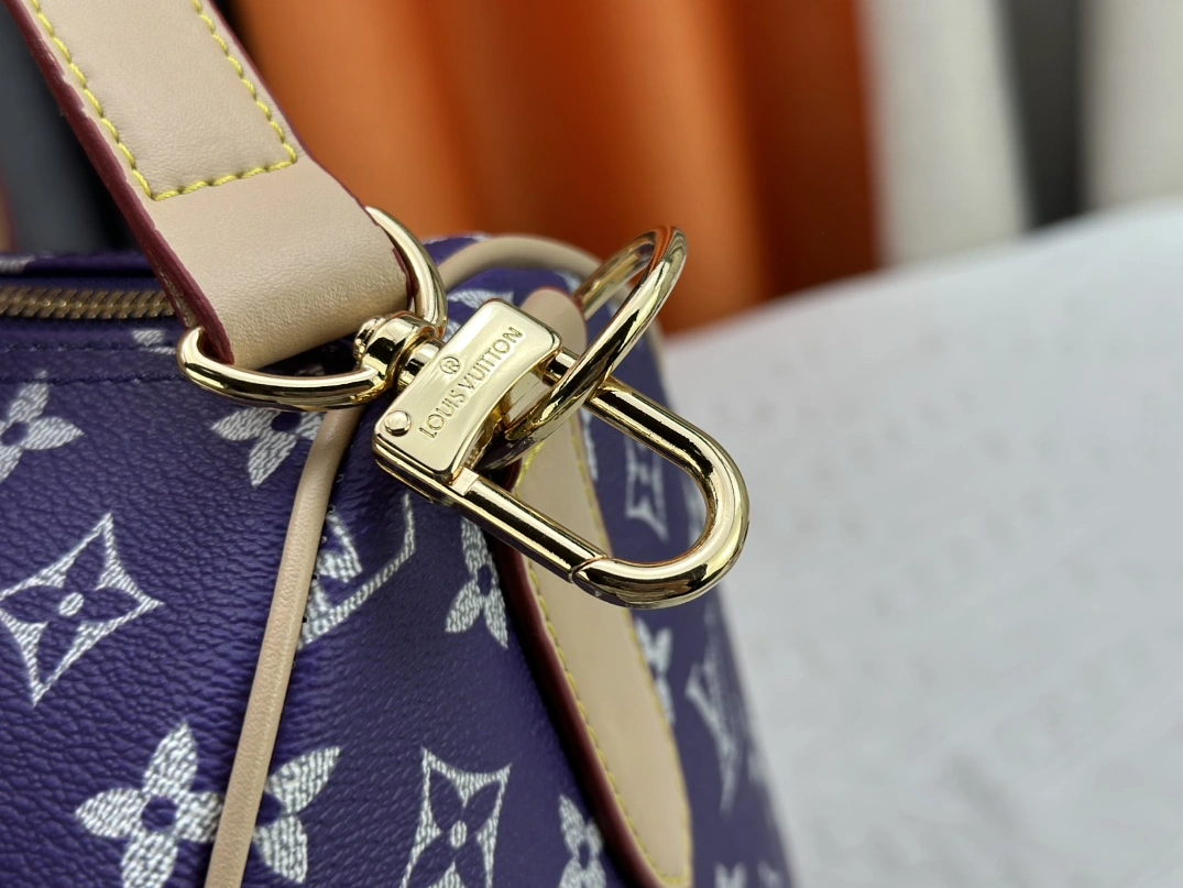 Louis Vuitton Travel Bags SportInspired 7686